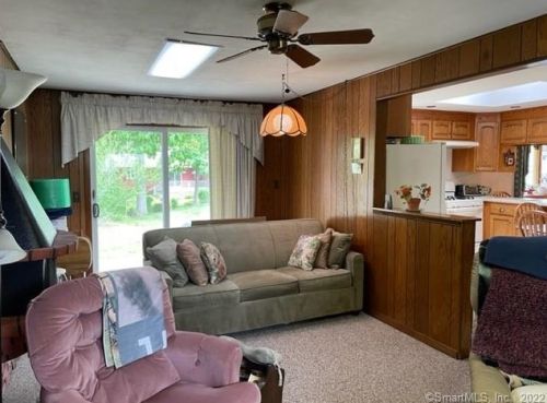 46 Vermont Ave, Milford CT  06460-7043 exterior