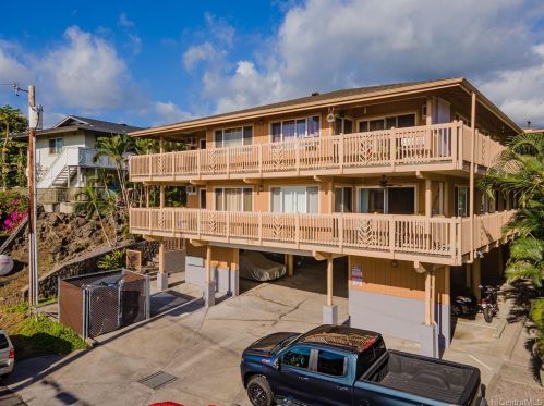 75-5743 Alahou St, Kailua Kona HI  exterior