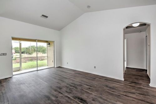 707 Euston Ave, Lehigh Acres, FL 33974-5725