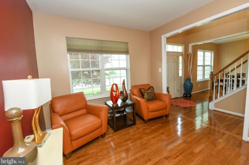 42 Putter Ln, Pottstown PA  19464-7801 exterior