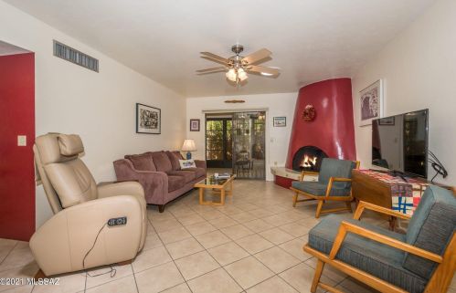 2263 Camino Rio, Tucson, AZ 85718-6513