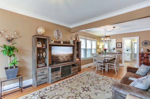 7404 24th Ave, Kenosha, WI 53143-5289