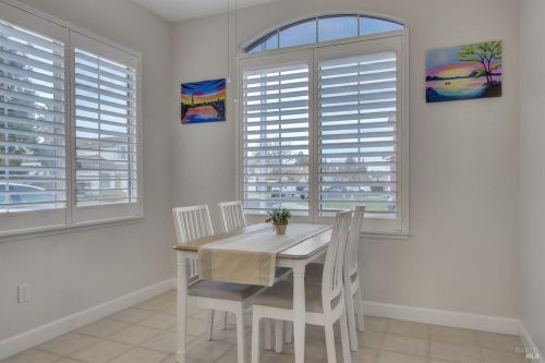 885 Turquoise St, Vacaville CA  95687-7810 exterior