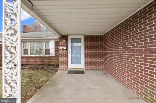 15 Lee St, Hanover PA  17331-1923 exterior