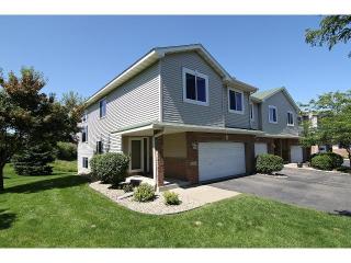 15125 Cimarron Way, Lakeville, MN 55068-2749