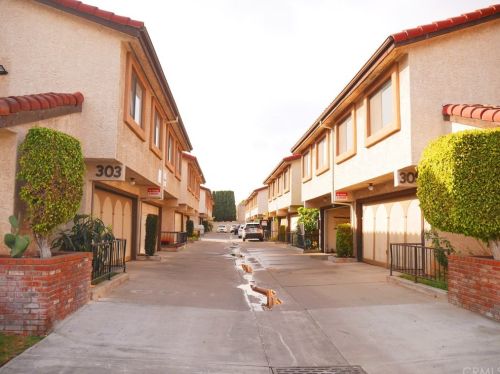 303 Lincoln Ave, Monterey Park, CA 91755-1744