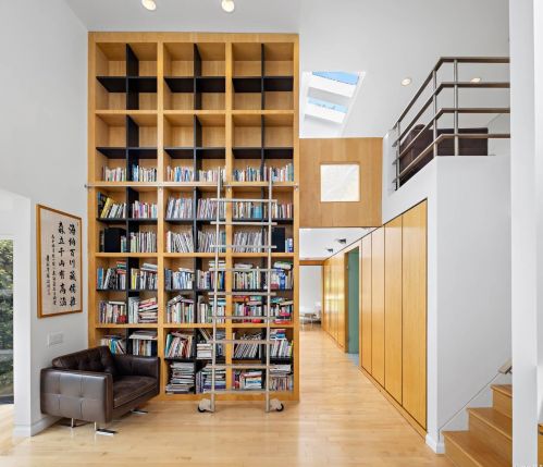 15 Wenwood Dr, Muttontown NY  11545-3129 exterior