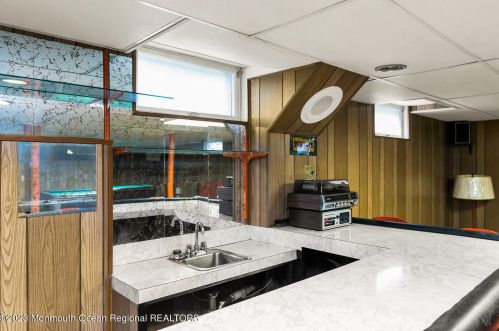 1703 Maxwell Dr, Belmar NJ  07719-3851 exterior