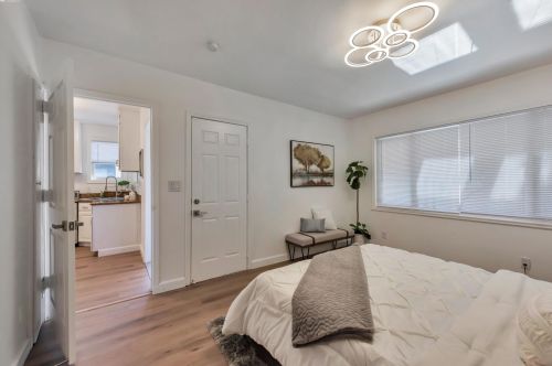 1244 106th Ave, Oakland CA  94603-3814 exterior