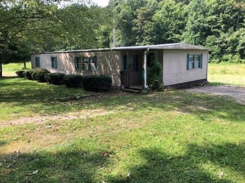 1710 Graves Rd, Chillicothe OH  45601-9083 exterior