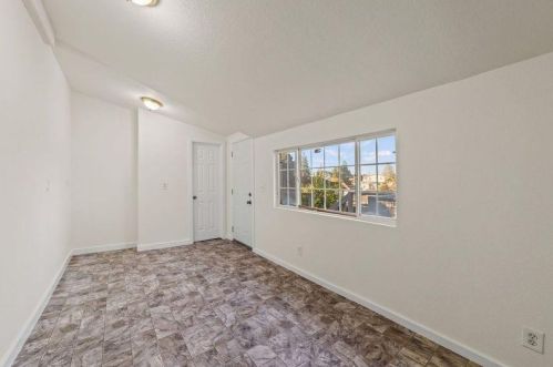 4701 Fairfax Ave, Oakland CA  94601-4809 exterior
