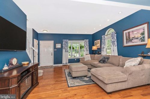 17 Lion Ct, Limerick PA  19468-1339 exterior