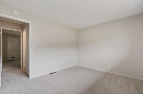 1199 Oddstad Blvd, Pacifica CA  94044-3850 exterior