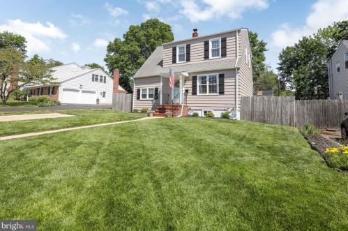 435 Oak Ave, West Deptford NJ  08097 exterior