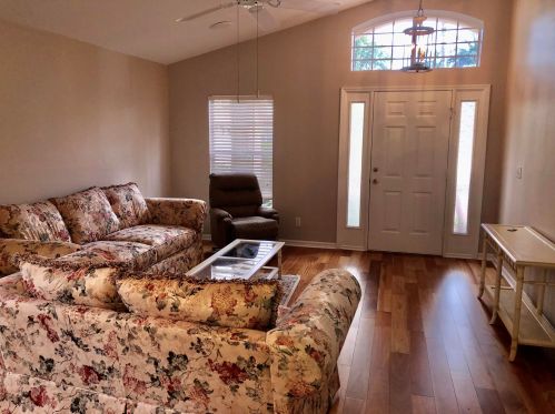 3307 Rosinka Ct, Naples, FL 34112-5412