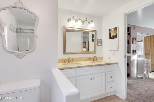 75 Monte Vis Ln, Sedona AZ 86336-5580 exterior