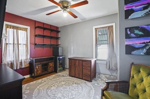 6927 35 Ave, Kenosha WI 53142-3942 exterior