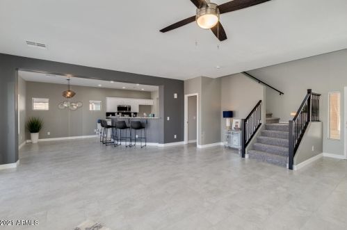 18462 Jameson Dr, Maricopa, AZ 85138-4633