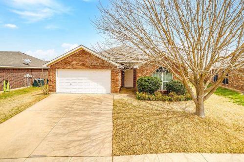 12221 Rolling Ridge Dr, Burleson TX  76028-7549 exterior