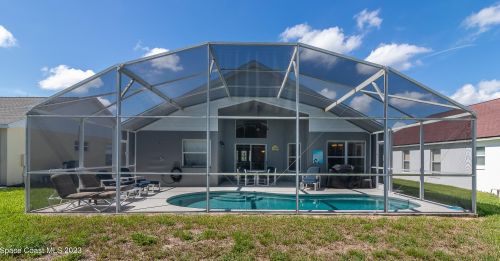 2631 Autumn Creek Cir, Kissimmee FL  34747-2236 exterior