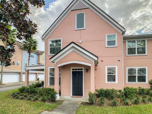 3226 Greenwich Village Blvd, Orlando, FL 32835-6475