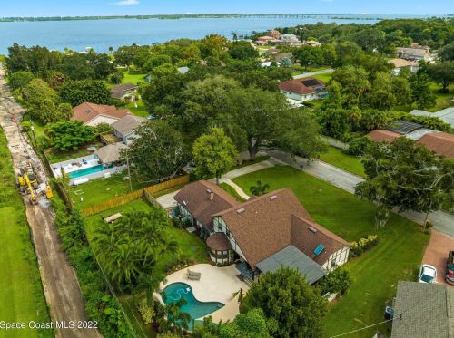 206 York Dr, Cocoa FL  32926-8742 exterior