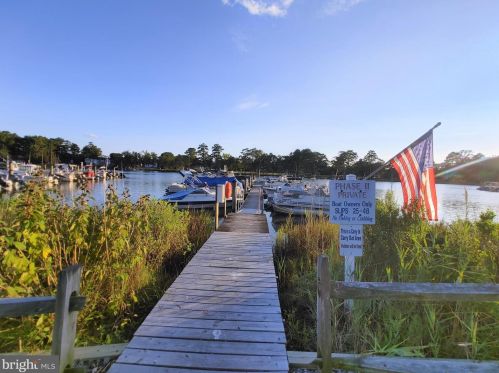 33907 Woodland Cir, Lewes DE  19958-5207 exterior