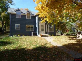 602 Baker Ave, Mankato MN  56001-2602 exterior