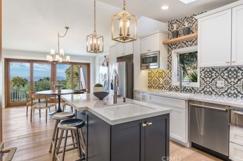 1108 Via Zumaya, Palos Verdes Estates CA  90274-2820 exterior