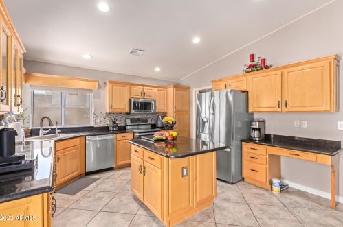 4019 Charlotte Dr, Glendale AZ  85310-3212 exterior