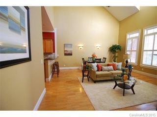 6304 Mission Pl, Charlotte, NC 28210-3487