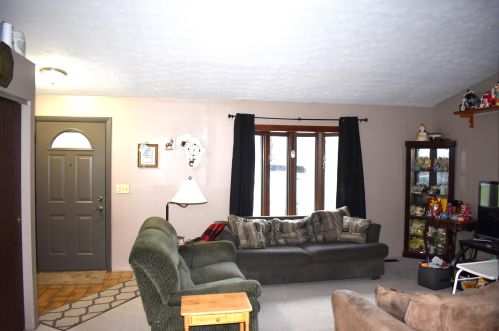 1842 Grandview Rd, Grants Lick, KY 41001-8894