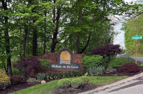 7082 Clubview Dr, Bridgeville PA  15017-1097 exterior