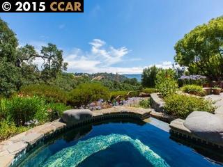 3119 Stonegate Dr, Alamo, CA 94507-1763