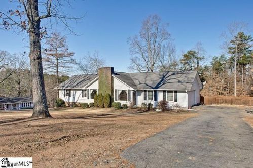 334 Woodsong Dr, Inman SC  29349-9789 exterior