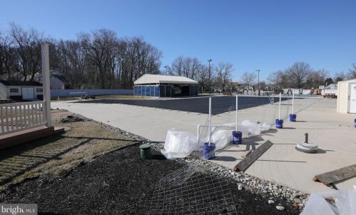 125 Applewood Dr, Auburn NJ 08085-1559 exterior