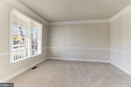 5410 Dabneys Mill Ct, Haymarket VA  20169-4519 exterior