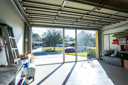 1006 Connecticut Rd, Tarpon Springs FL 34689-2830 exterior