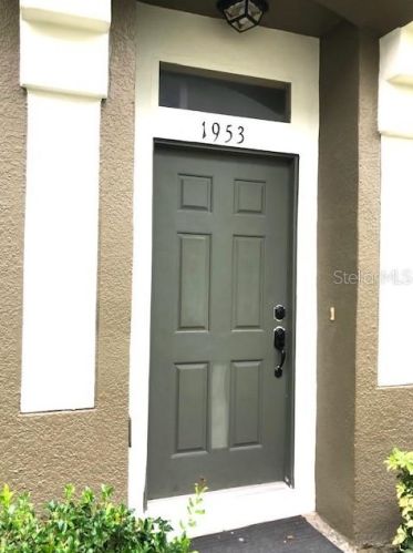 1953 Estancia Cir, Kissimmee FL  34741-6381 exterior