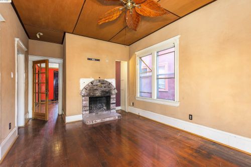 1115 Chestnut St, Oakland CA 94607-2874 exterior