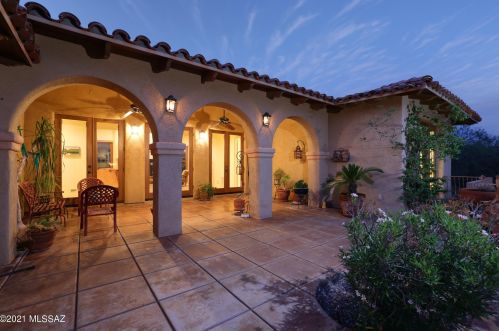 6701 Cocopas Rd, Tucson, AZ 85718-2533