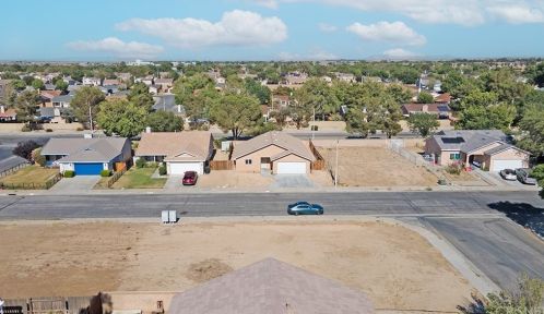 43730 Oleander St, Lancaster, CA 93535-5637
