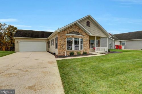 80 Lantern Ln, Lees Cross Roads PA  17257-8769 exterior