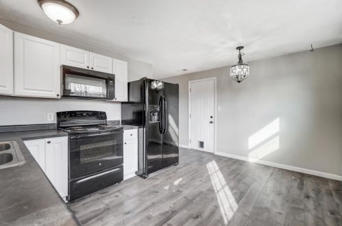 99 Ter Park Blvd, Brookville OH  45309-1630 exterior