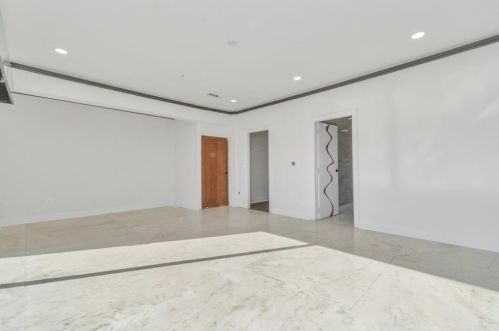 703 Leaning Oak Trl, Richmond TX  77406-4653 exterior