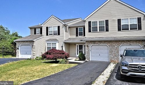 1275 Stonegate Rd, Lansdale, PA 19446-6645