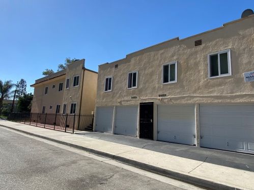 5101 Lindsey Ave, Pico Rivera CA  90660-2732 exterior