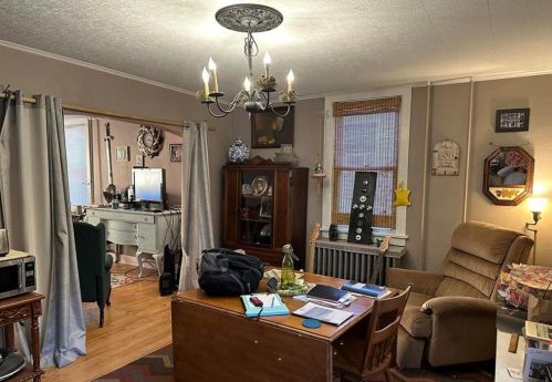 549 Division St, Bangor PA  18013-1805 exterior