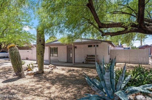 3231 Sycamore Ave, Tucson, AZ 85712-1032