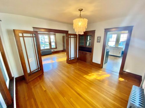 69 Hill St, Dover NH  03820-3139 exterior